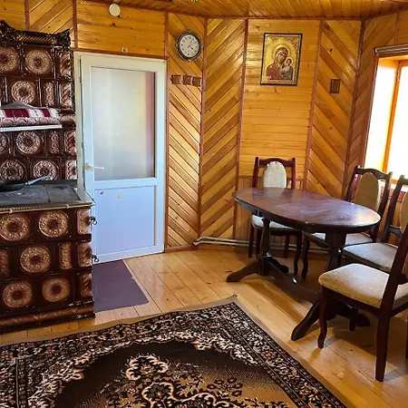 Будинок відпочинку карпатський-затишок